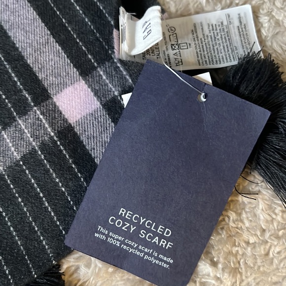 GAP Oversized Scarf/Shawl Charcoal Gray NWT - Picture 9 of 10